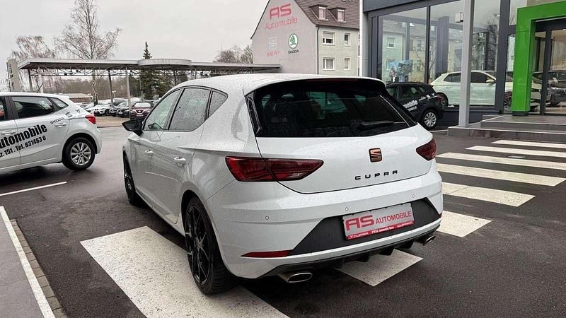 Gebraucht Seat Leon Beats 290 PS (213 kW) 2020 "nevada" weiss Kleinwagen