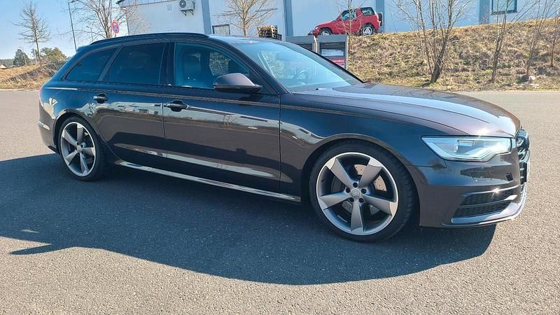 Grau Gebraucht 2013 Audi A6 S-Line Kombi | 14.490 € (Guter Preis) - Bild 1/4
