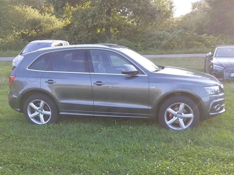 Gebraucht Audi Q5 S-Line 170 PS (125 kW) 2012 Grau SUV