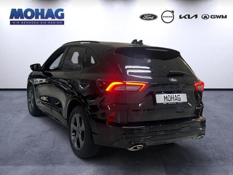 Gebraucht Ford Kuga ST-Line X 182 PS (133 kW) 2025 Schwarz SUV