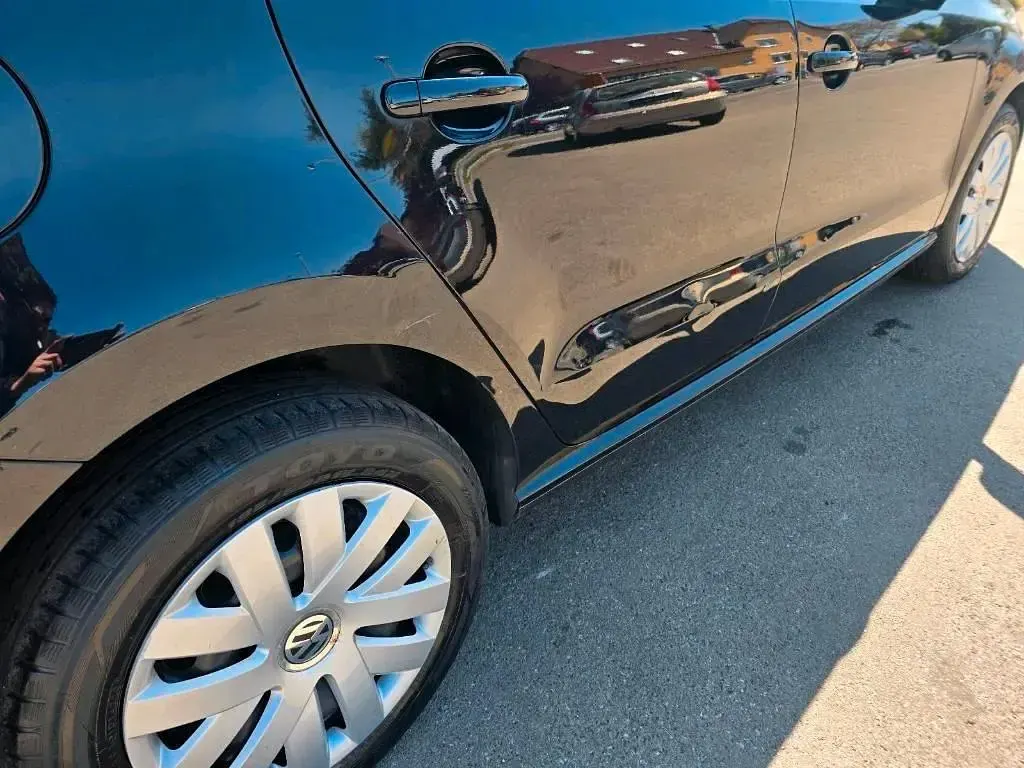 Gebraucht VW Polo 90 PS (66 kW) 2013 Schwarz Kleinwagen