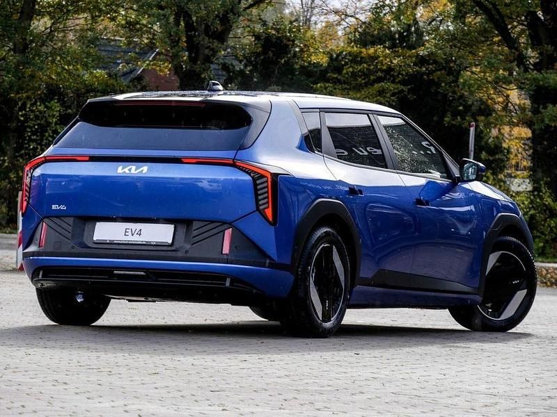 Neu Kia EV4 Earth 150 kW (204 PS) 2025 Blau Kleinwagen