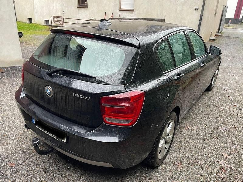 Gebraucht BMW 120 Sport Line 184 PS (135 kW) 2012 Schwarz Kleinwagen