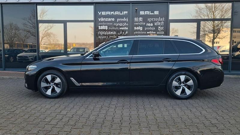 Gebraucht BMW 520 190 PS (139 kW) 2023 Schwarz Limousine