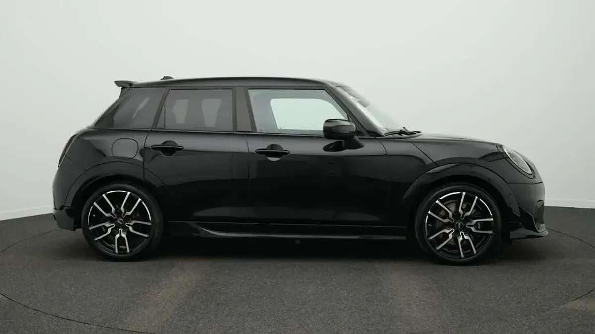Gebraucht Mini John Cooper Works 204 PS (150 kW) 2025 Schwarz Kleinwagen