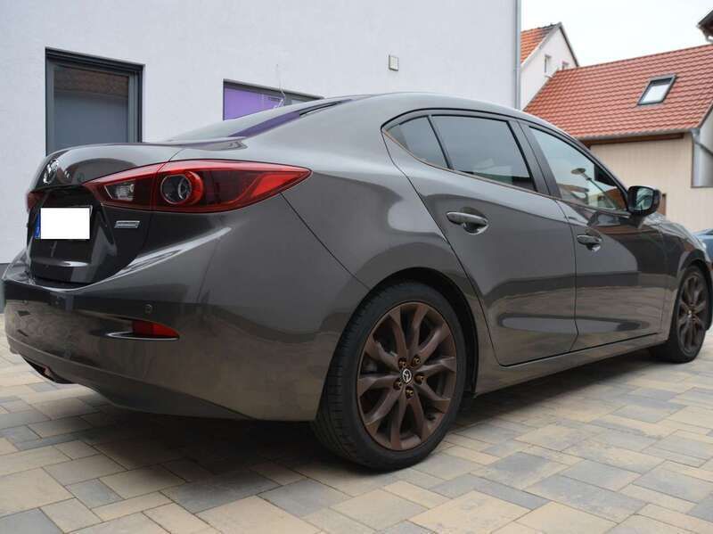 Braun Gebraucht 2014 Mazda 3 Sports-Line Limousine | 10.000 € (Guter Preis) - Bild 1/4