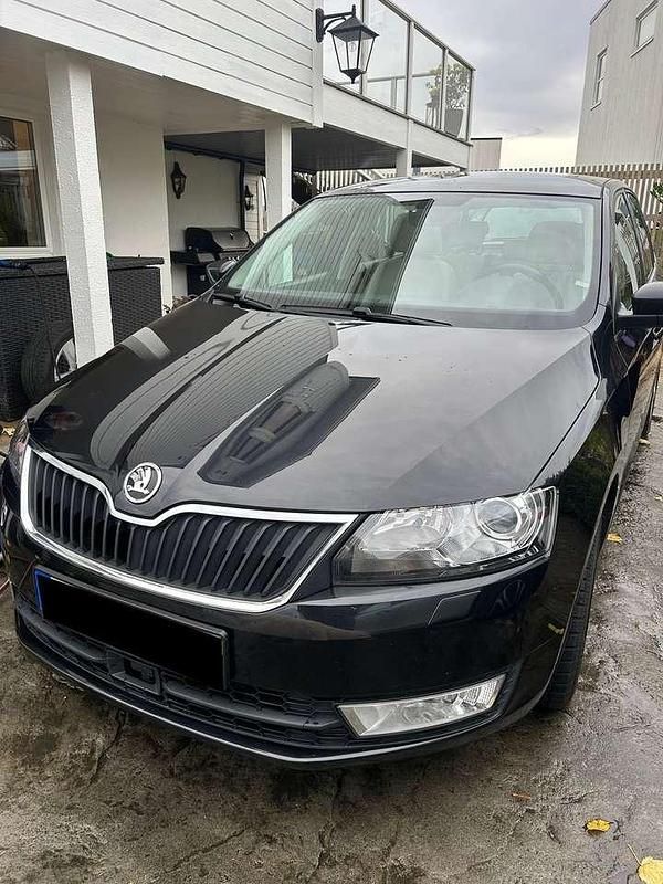 Gebraucht Skoda Rapid Style 90 PS (66 kW) 2017 Schwarz Kombi