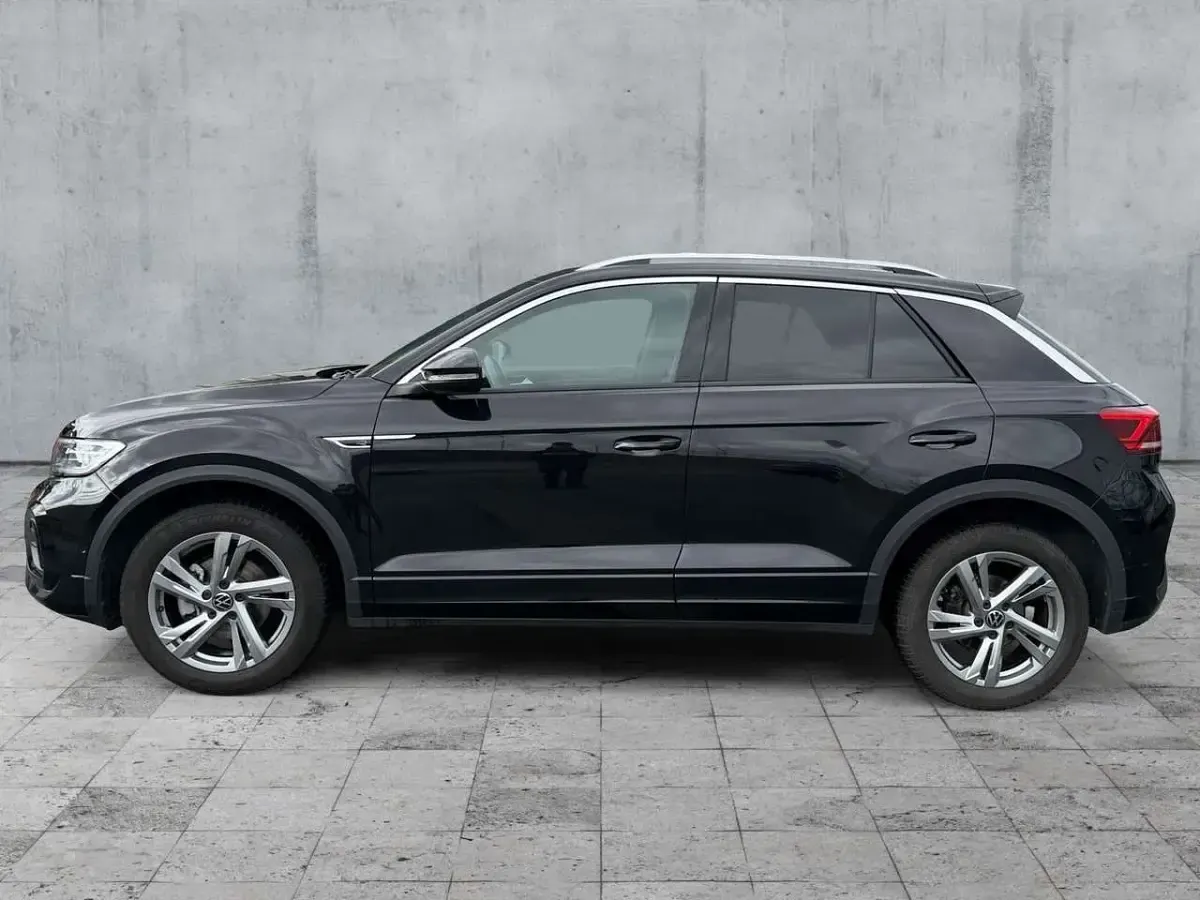 Gebraucht VW T-Roc R-line 110 PS (80 kW) 2023 Schwarz SUV
