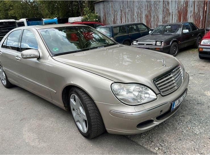 Gold Gebraucht 1999 Mercedes S500L Limousine | 4.444 € - Bild 1/4