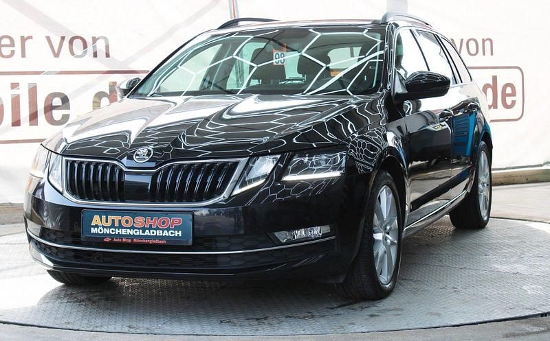 Gebraucht Skoda Octavia 190 PS (139 kW) 2019 Schwarz Kombi