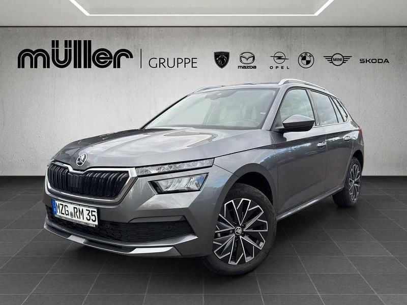 Graphite grau metallic (metallic) Gebraucht 2024 Skoda Kamiq Selection SUV | 25.990 € (Fairer Preis) - Bild 1/4