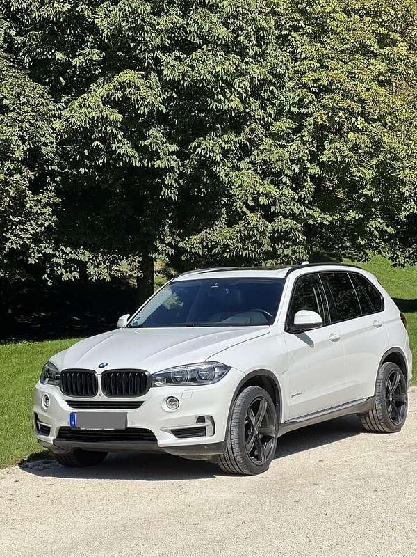 Gebraucht 2013 BMW X5 Sport Line SUV | 22.900 € (Fairer Preis) - Bild 1/4