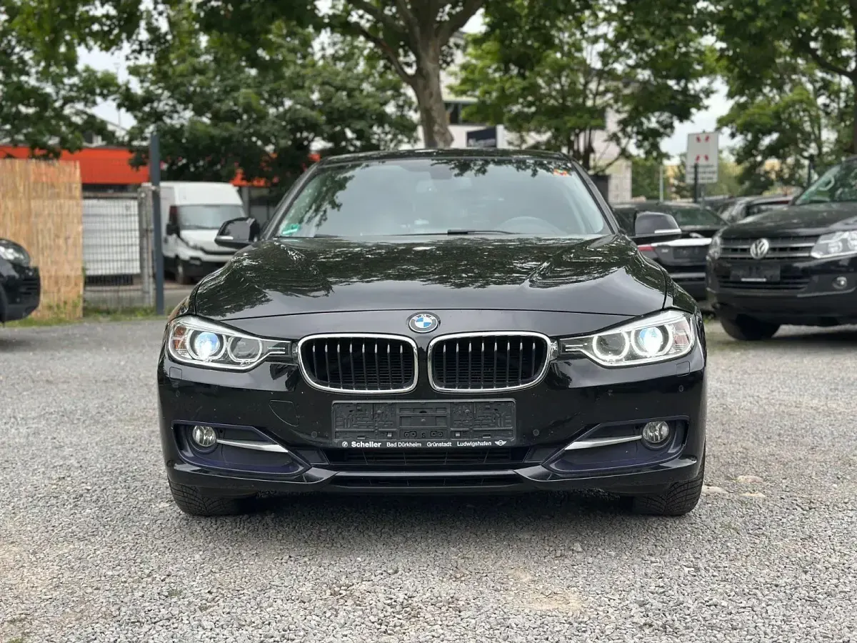 Gebraucht BMW 318 Performance 143 PS (105 kW) 2015 Blau Kombi