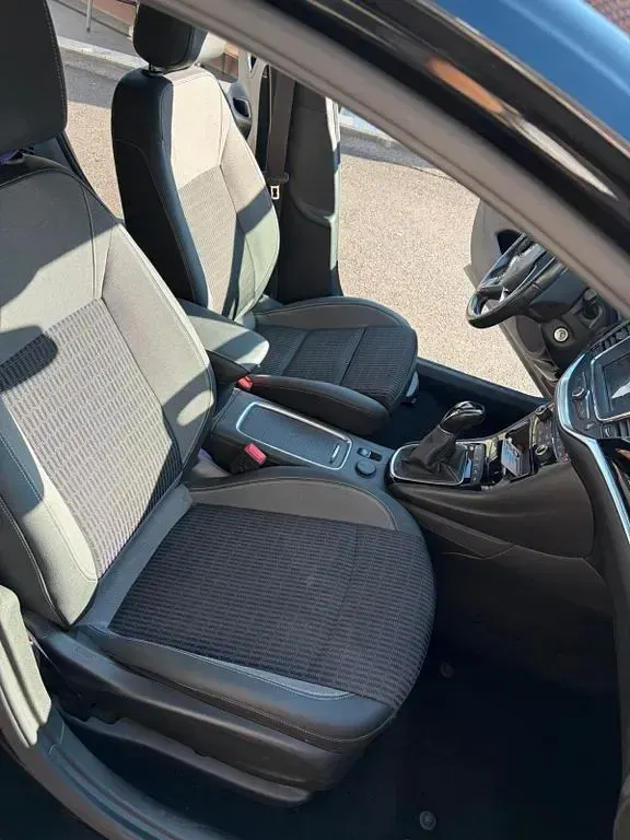 Gebraucht Opel Astra Design Edition 131 PS (96 kW) 2021 Schwarz Limousine