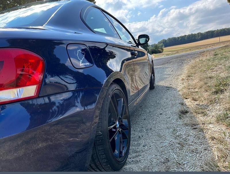 Gebraucht BMW 120 Coupé 177 PS (130 kW) 2013 Blau Coupé