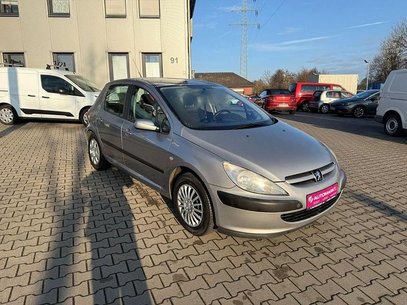 Gebraucht Peugeot 307 109 PS (80 kW) 2003 Silber Limousine