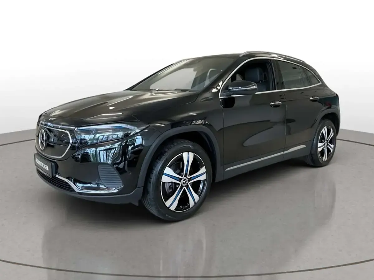 Gebraucht Mercedes EQA250 Electric Art 139 kW (190 PS) 2021 Unilack nachtschwarz SUV
