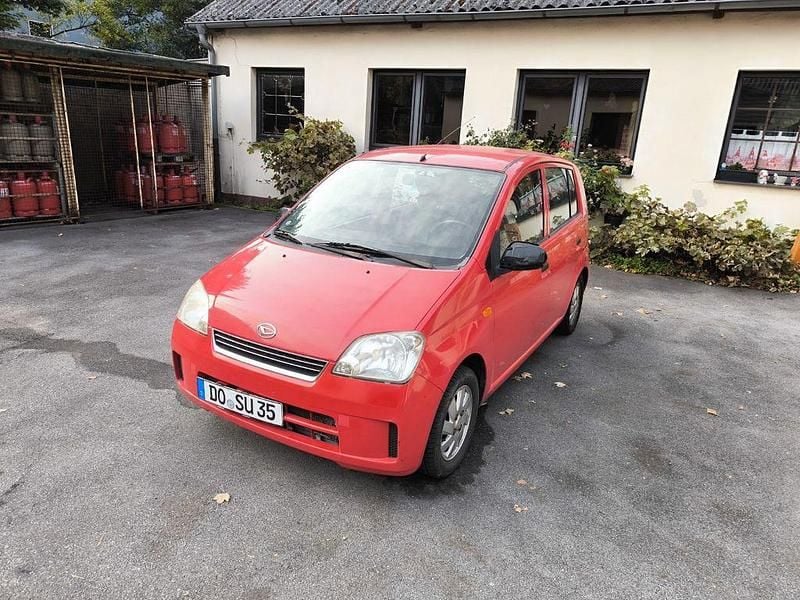 Gebraucht Daihatsu Cuore 58 PS (42 kW) 2005 Rot Kleinwagen