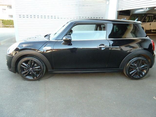 Gebraucht Mini Cooper S 192 PS (141 kW) 2015 Schwarz Kleinwagen