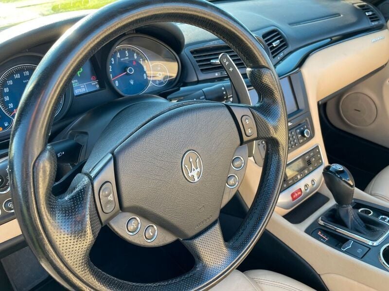 Gebraucht Maserati GranCabrio 441 PS (324 kW) 2010 Schwarz Cabrio