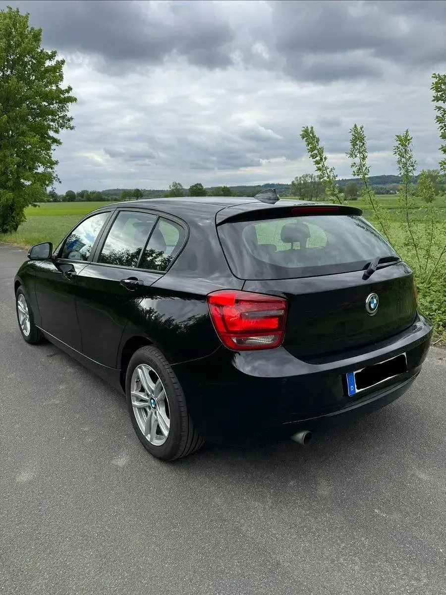 Gebraucht BMW 114 Performance 199 PS (146 kW) 2015 Schwarz Kleinwagen