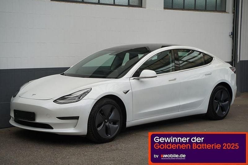 Weiß Gebraucht 2020 Tesla Model 3 Long Range AWD Limousine | 24.950 € (Guter Preis) - Bild 1/4