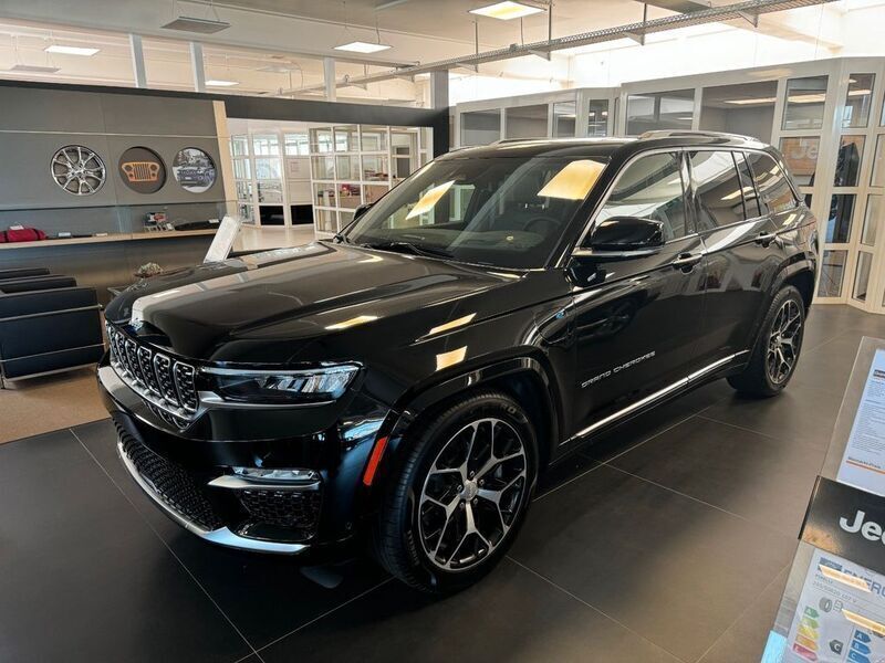 Schwarz Gebraucht 2023 Jeep Grand Cherokee Summit SUV | 84.800 € - Bild 1/4