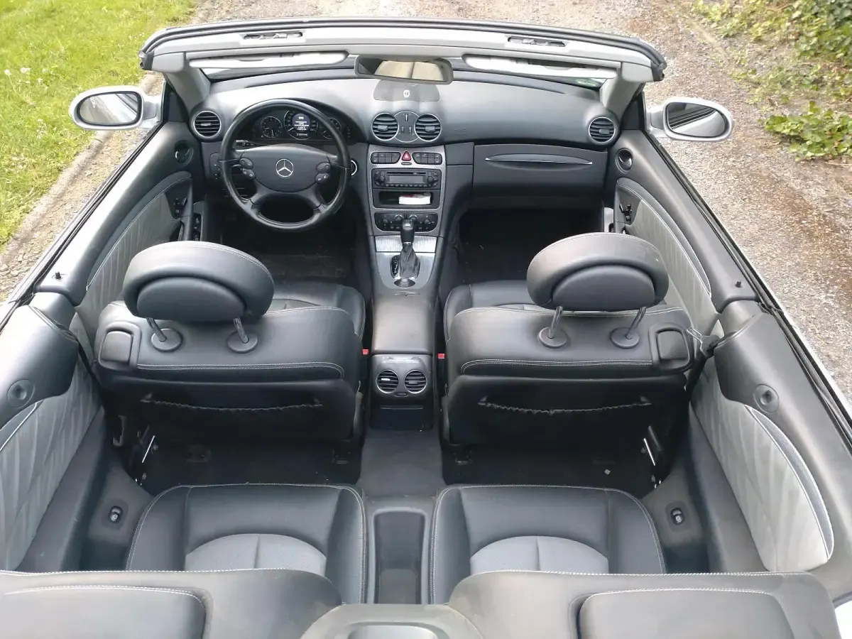 Gebraucht Mercedes CLK240 Avantgarde 170 PS (125 kW) 2003 Silber Cabrio