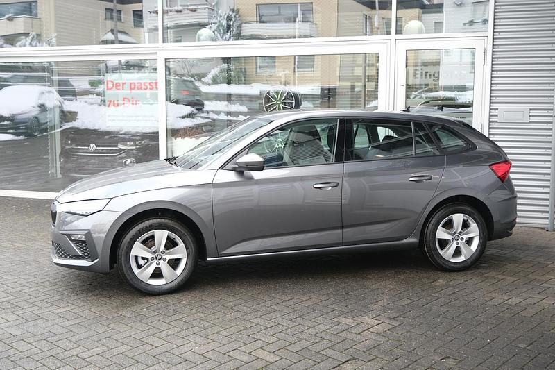 Ny Skoda Scala Selection 2025 Grå Hatchback