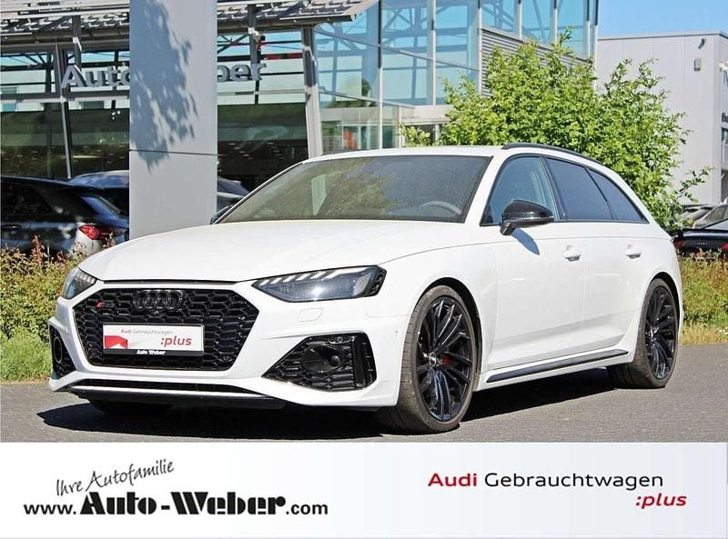 Weiß Gebraucht 2021 Audi RS4 Ambiente Kombi | 59.840 € (Superpreis) - Bild 1/4