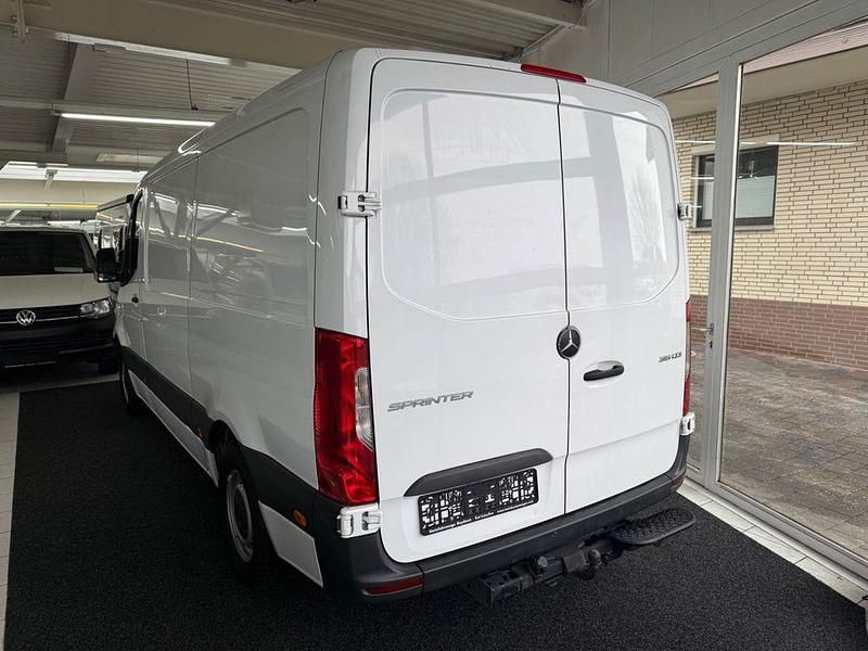 Gebraucht Mercedes Sprinter 150 PS (110 kW) 2022 Weiß Van
