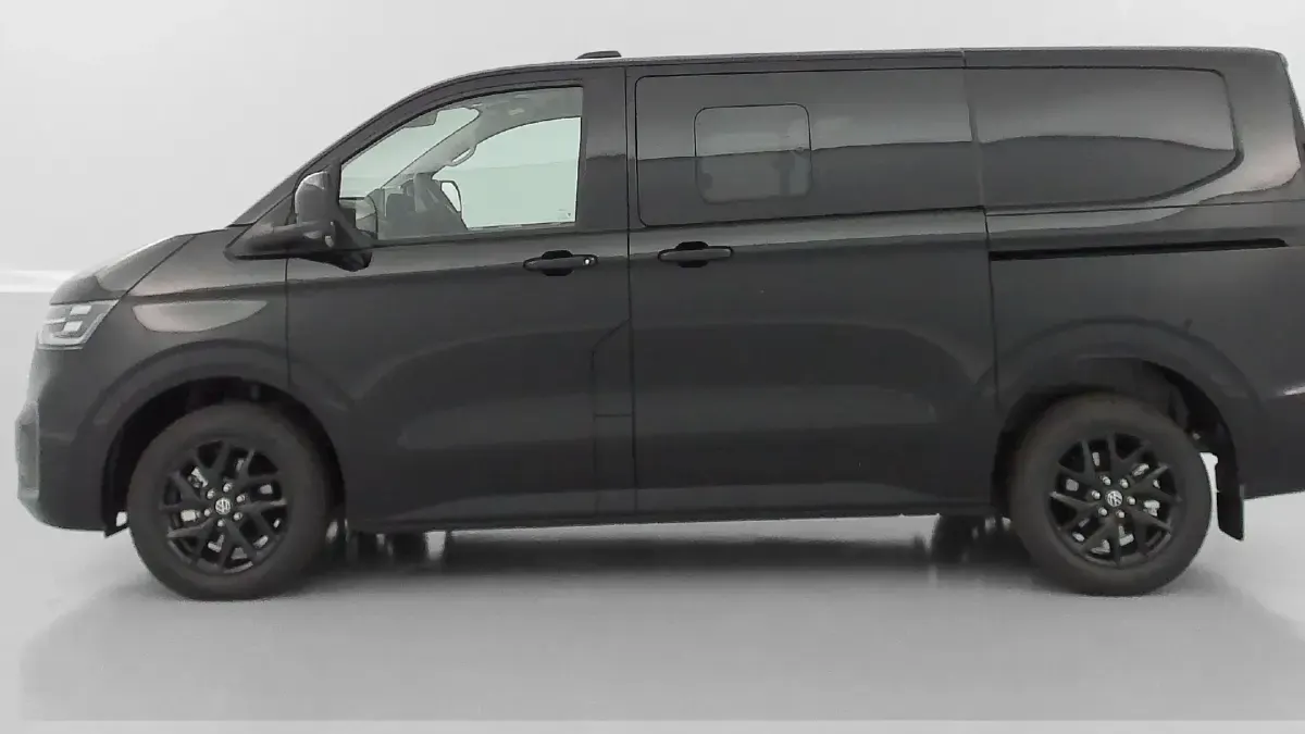 Neu VW T7 Business 170 PS (125 kW) 2026 Schwarz (noir midnight) Van