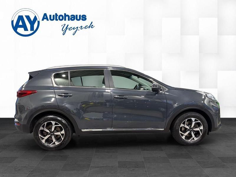 Gebraucht Kia Sportage Vision 177 PS (130 kW) 2021 Grau SUV