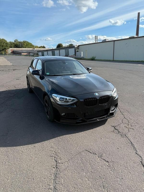 Schwarz Gebraucht 2014 BMW 118 M Sport Kleinwagen | 9.499 € (Fairer Preis) - Bild 1/4