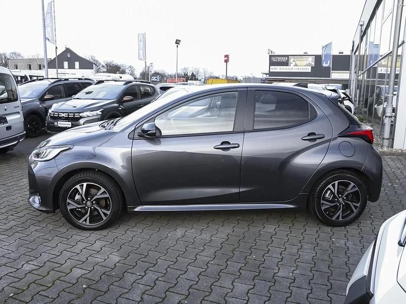 Gebraucht Toyota Yaris Hybrid Team 116 PS (85 kW) 2025 Marlingrau metallic Kleinwagen