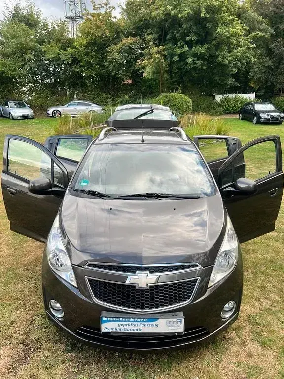 Gebraucht Chevrolet Spark LS 82 PS (60 kW) 2011 Braun Kleinwagen