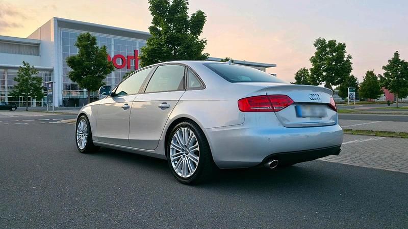 Gebraucht Audi A4 239 PS (175 kW) 2008 Silber Limousine