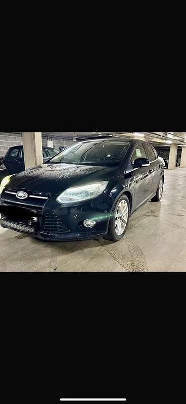 Gebraucht Ford Focus S 125 PS (91 kW) 2012 Limousine