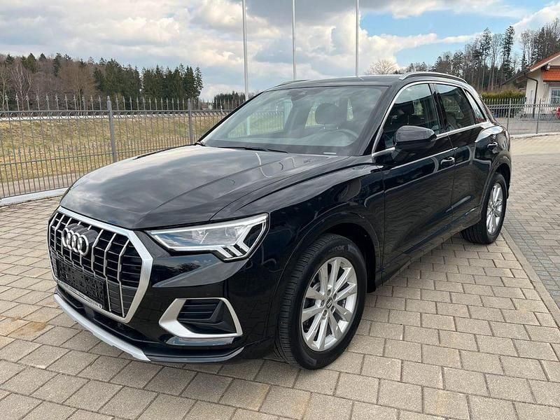 Gebraucht Audi Q3 Advanced 190 PS (139 kW) 2020 Schwarz SUV