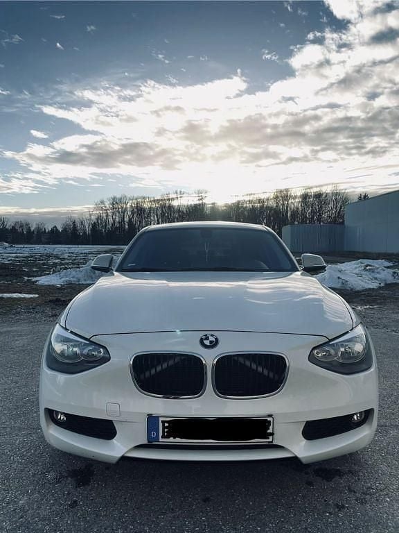 Gebraucht BMW 116 136 PS (100 kW) 2015 Weiß Kleinwagen