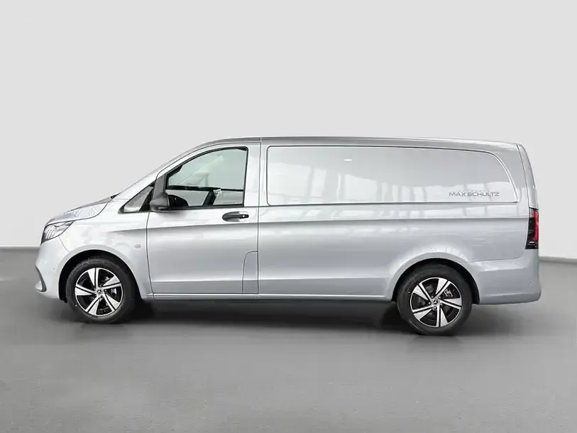 Gebraucht Mercedes Vito 237 PS (174 kW) 2026 Silber Van