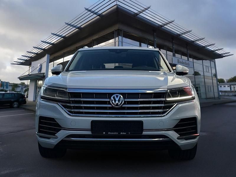 Gebraucht VW Touareg Elegance 286 PS (210 kW) 2020 Pure white SUV