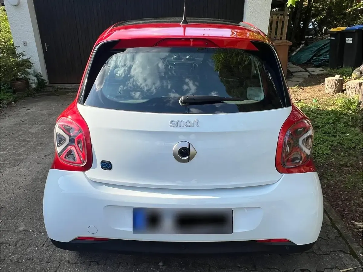 Gebraucht Smart ForFour Electric Drive 60 kW (82 PS) 2020 Weiß Limousine