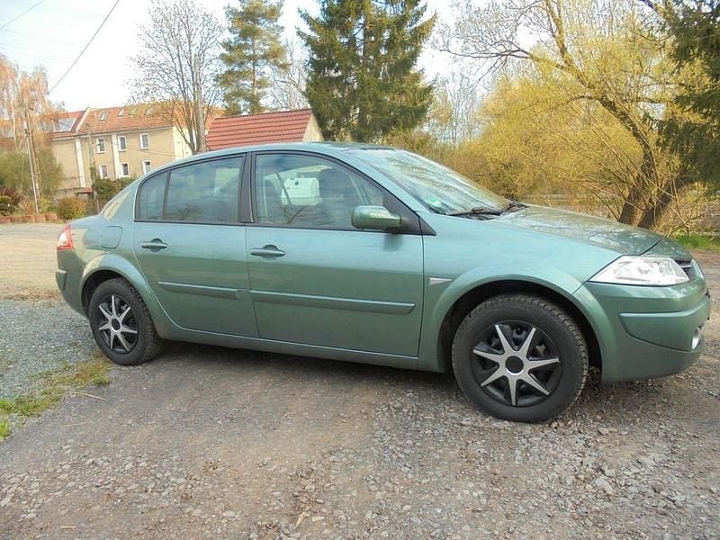 Gebraucht Renault Mégane 111 PS (81 kW) 2009 Limousine