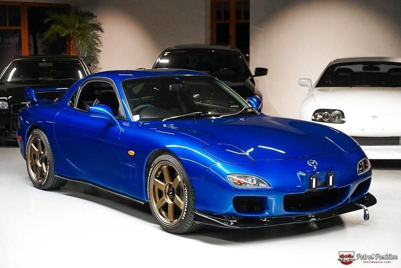 Blau Gebraucht 2001 Mazda RX7 Kleinwagen | 55.990 € - Bild 1/4