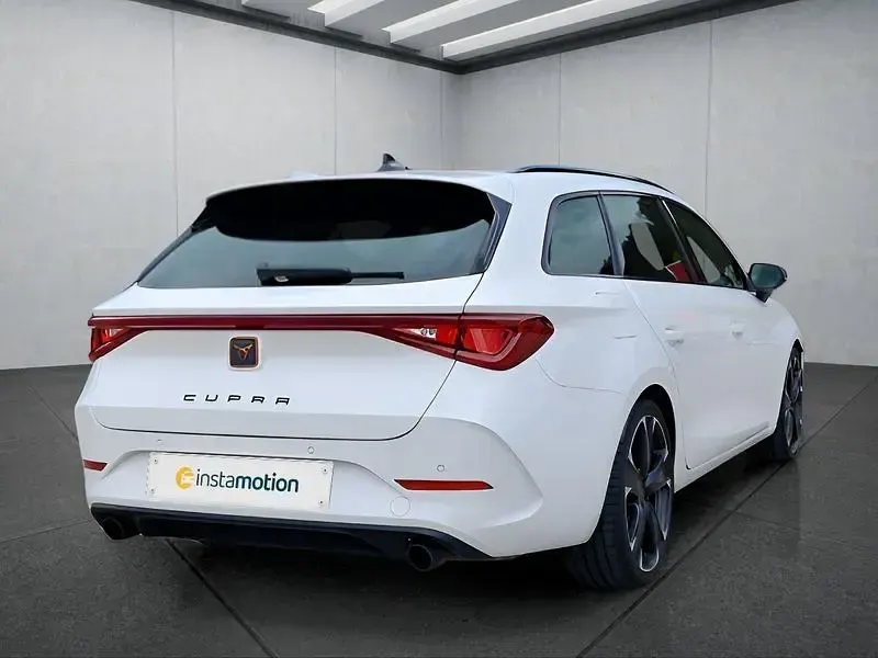 Gebraucht Cupra Leon 245 PS (180 kW) 2024 Weiß Kombi