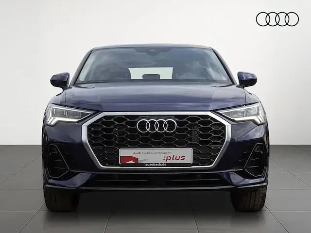 Gebraucht Audi Q3 Sportback Ambiente 245 PS (180 kW) 2023 Blau SUV