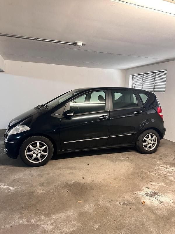 Gebraucht Mercedes A170 Elegance 116 PS (85 kW) 2008 Schwarz Kleinwagen