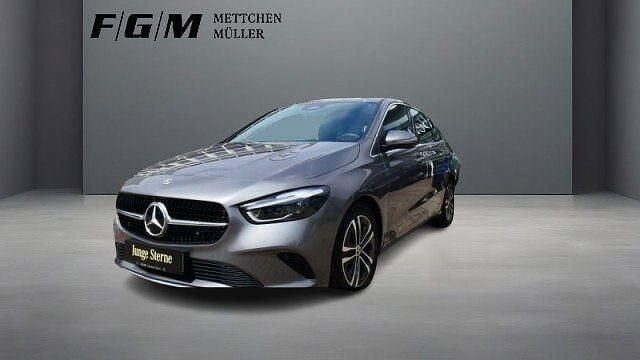 lack mountaingrau Gebraucht 2023 Mercedes B250 Progressive Van / Kleinbus | 36.670 € (Guter Preis) - Bild 1/4