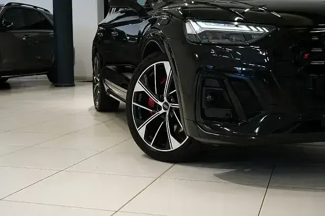 Gebraucht Audi SQ5 Sportback Design 341 PS (250 kW) 2022 Schwarz SUV